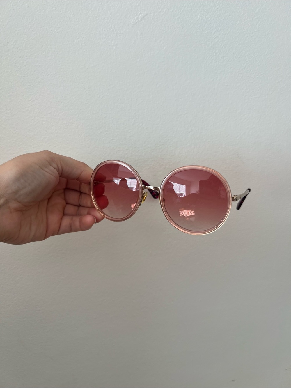 kate spade Round Metal Sunglasses with Pink Gradient Lenses